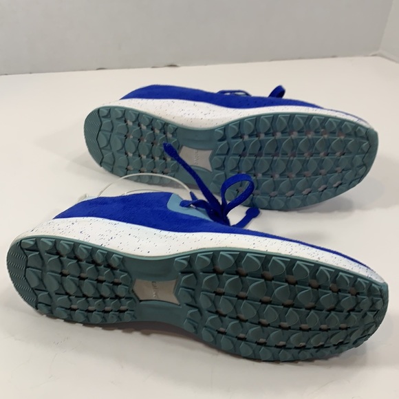 Native blue perforated pull on sneakers size 7 - Picture 6 of 8